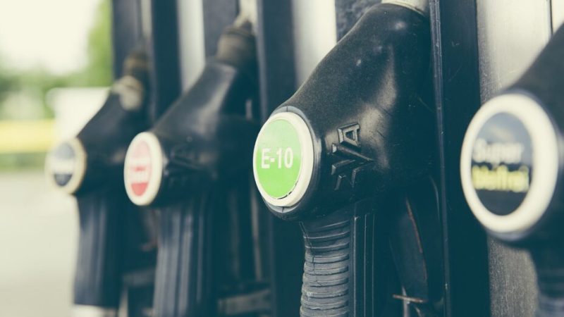 Où trouver le carburant le moins cher ? Les meilleures applications mobiles gratuites