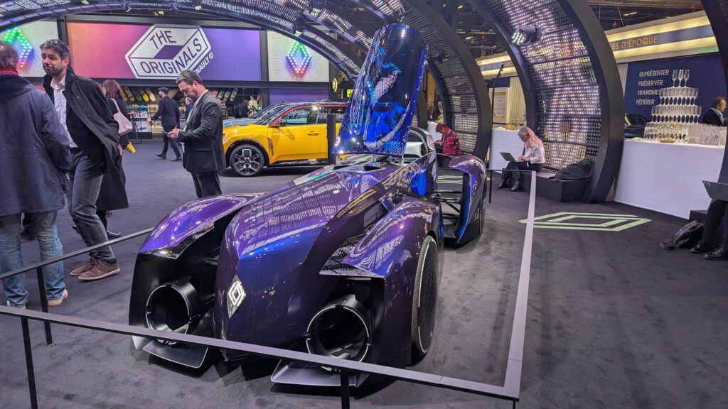 Renault Filante Record 2025 à Retromobile // Source : Raphaelle Baut pour Numerama