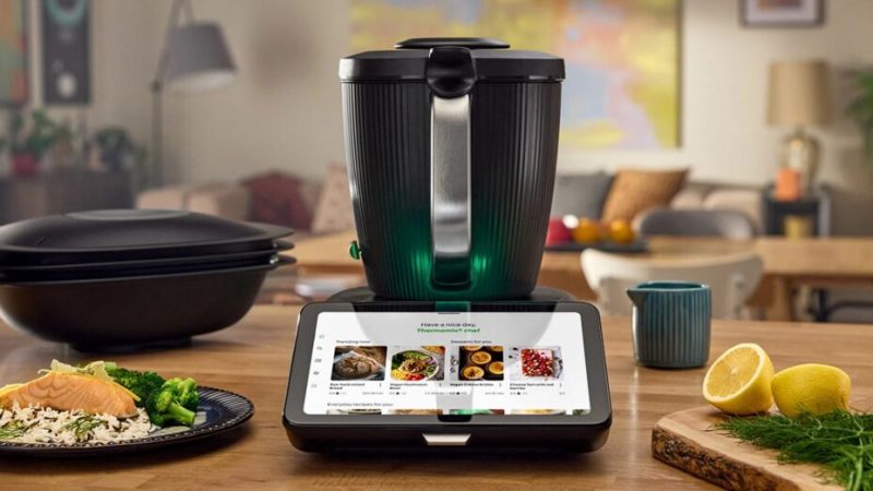 Le tout nouveau Thermomix TM7 intègre bien sûr la dernière révolution du moment
