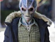 Resident Alien // Source : James Dittinger/Syfy