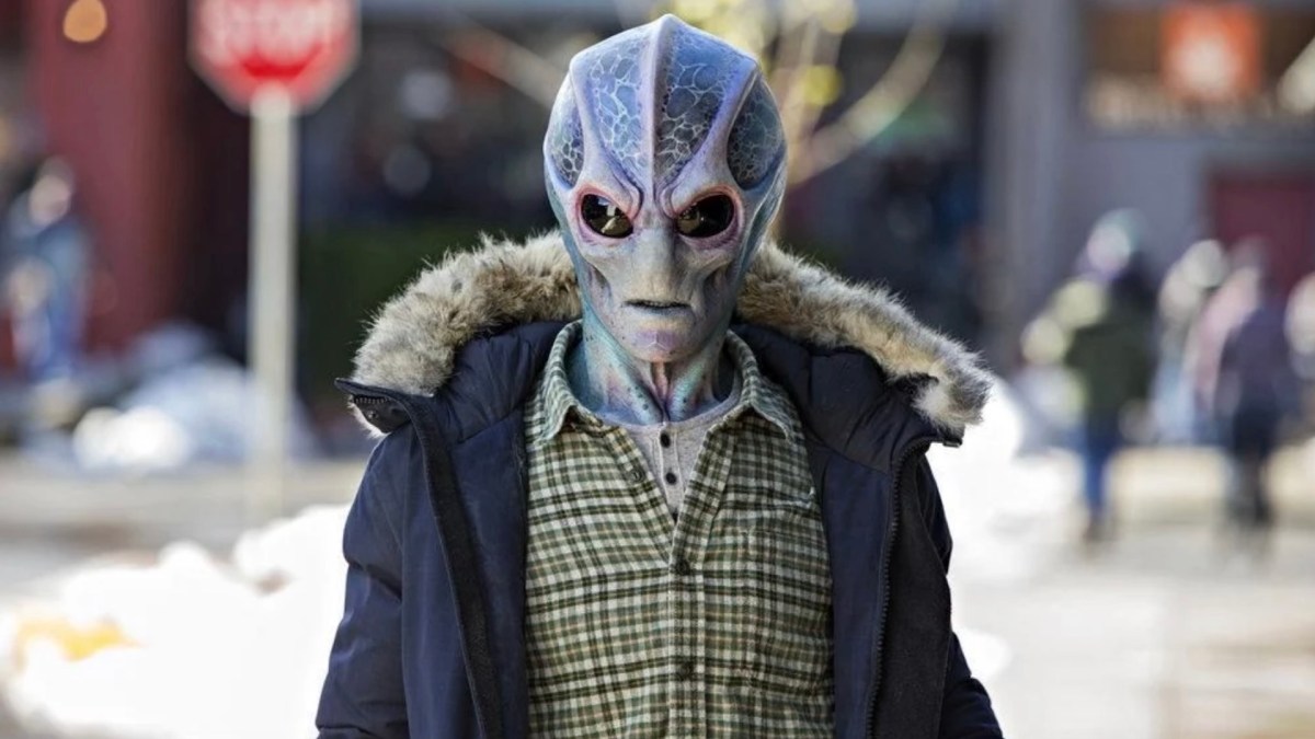 Resident Alien // Source : James Dittinger/Syfy