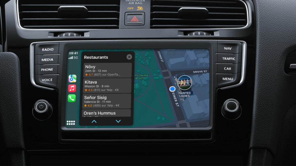Apple Carplay // Source : Apple