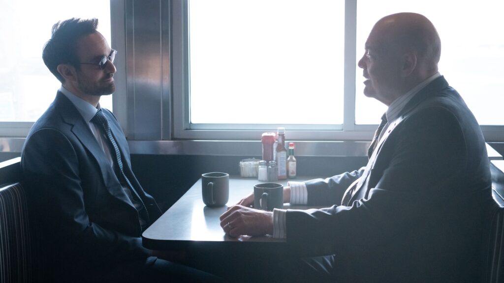 Daredevil/Matt Murdock (Charlie Cox) et Kingpin/Wilson Fisk (Vincent D'Onofrio) dans Daredevil : Born Again // Source : Giovanni Rufino / Marvel