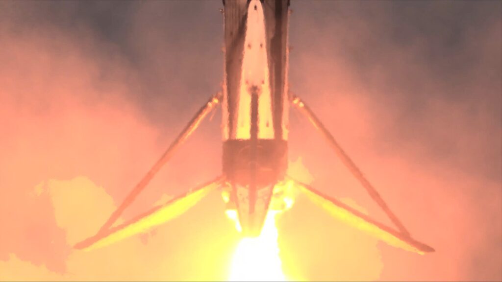 Starlink : SpaceX réussit un retour de booster rare au large des Bahamas