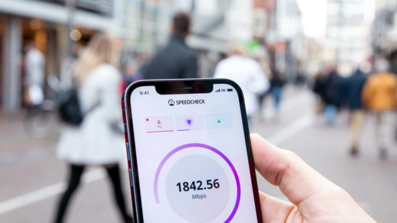 Éligible à la 5G+ gratuite, ce forfait Orange de 120 Go en promotion vaut encore plus le coup