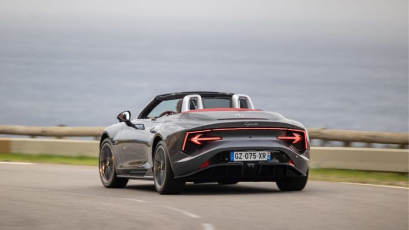 Le cabriolet n’est pas mort, il est juste désormais chinois et électrique