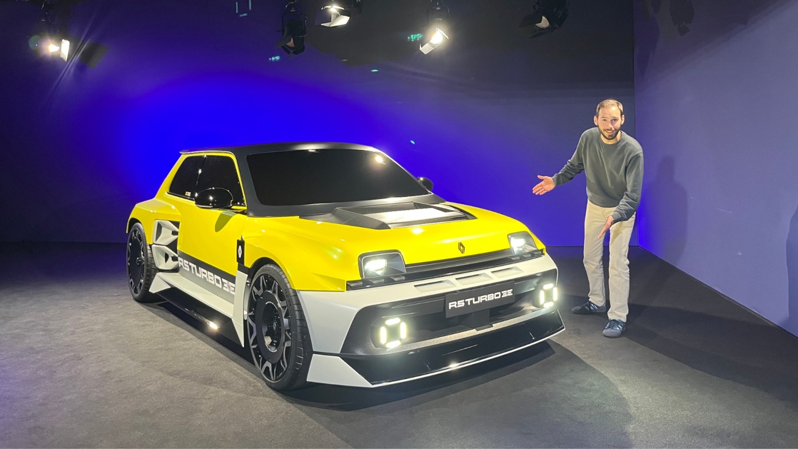 On a vu la Renault 5 Turbo 3E, la citadine aux performances digne d’une supercar