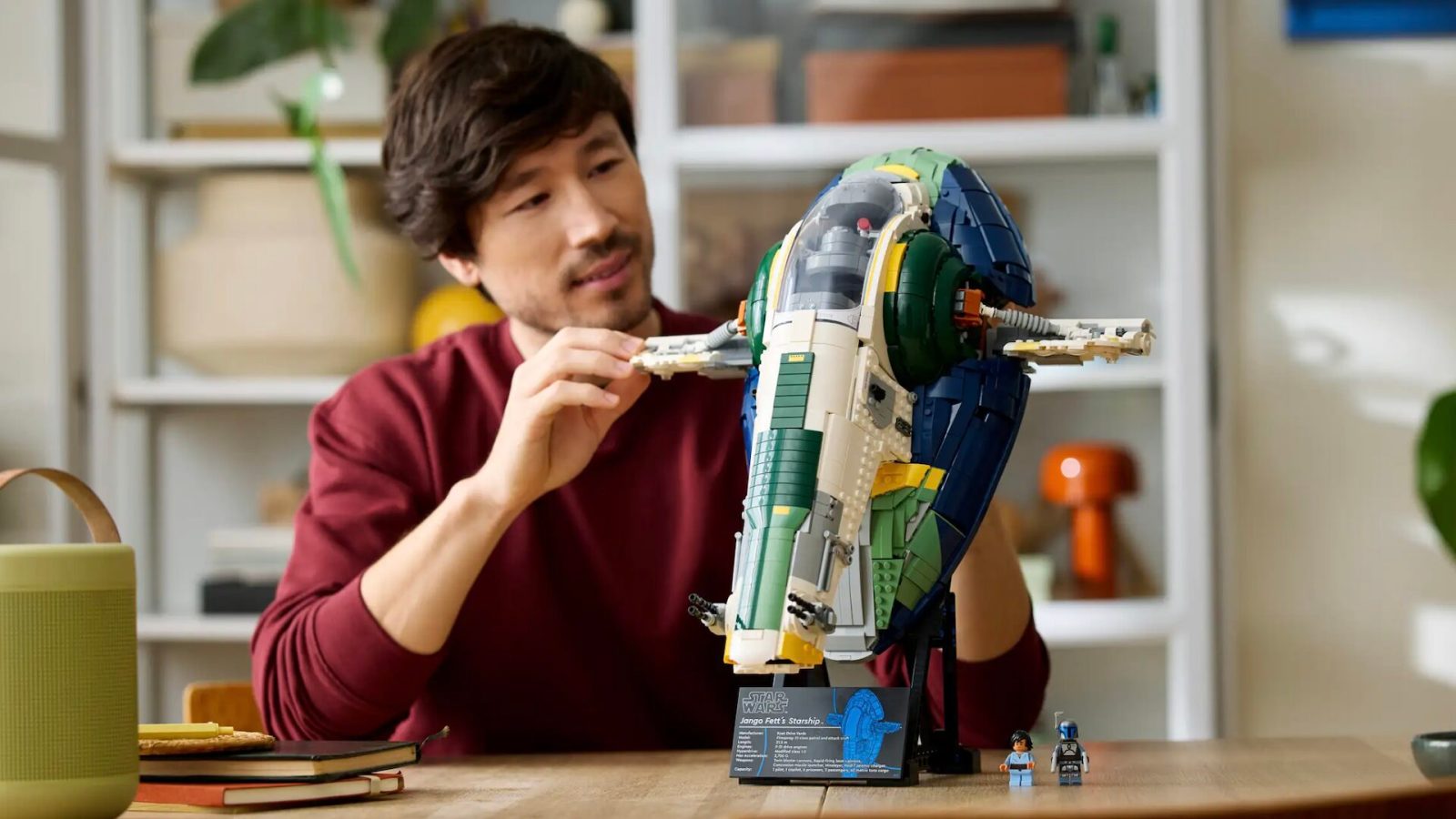 Ce gros vaisseau Lego de Jango Fett est un bonheur à construire