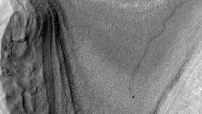 Cette photo de Curiosity prise depuis l’orbite de Mars est unique