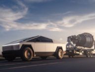 Tesla Cybertruck tractant une pièce de fusée SpaceX // Source : Tesla