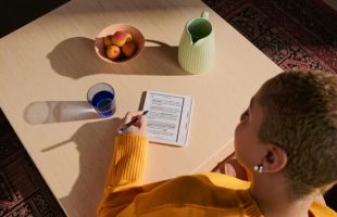 Kobo Libra Colour // Source : Kobo