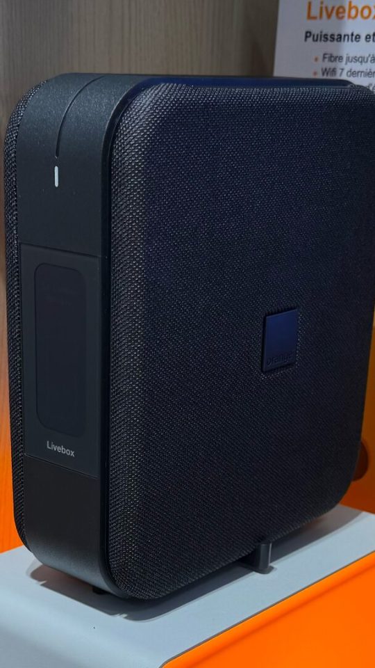 La Livebox 7 d'Orange. // Source : Numerama La Livebox 7 d'Orange. // Source : Numerama