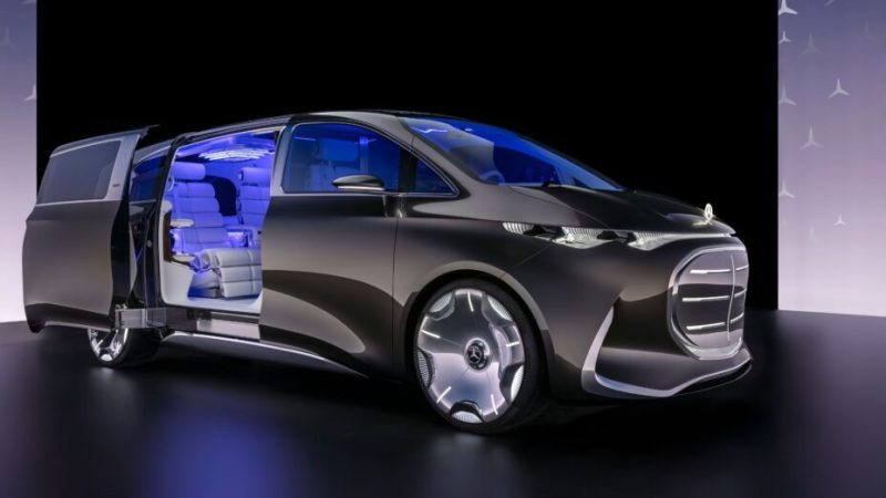 Mercedes frappe fort avec son van électrique de luxe Vision V à l’intérieur impressionnant
