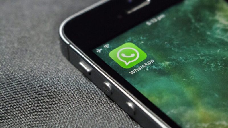 Confidentialité avancée de la discussion : à quoi sert cette nouveauté WhatsApp ?