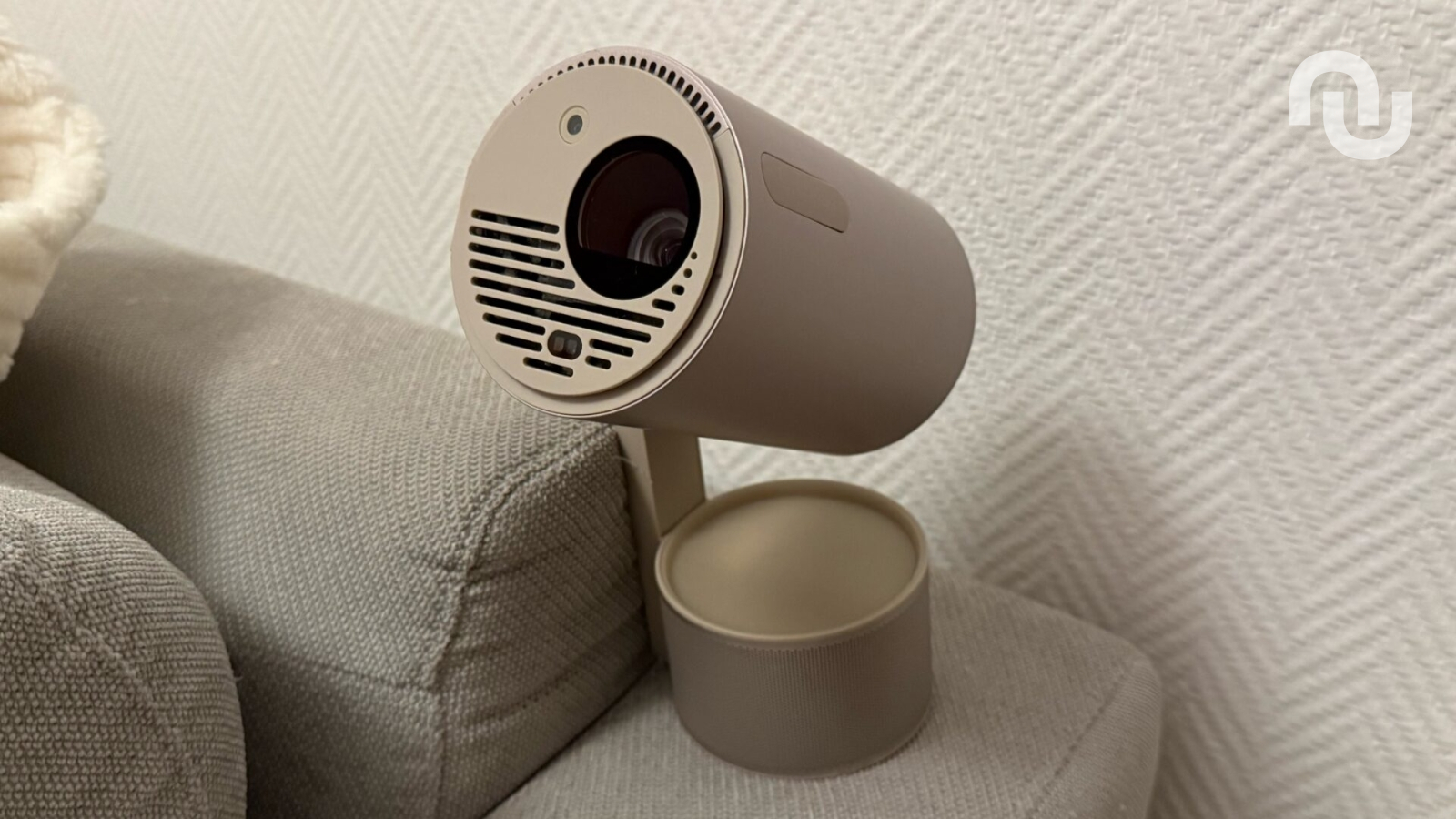 On a testé le Xgimi MoGo 3 Pro : le vidéoprojecteur qui se glisse dans un sac