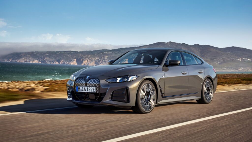 La BMW i4 (2025) // Source : BMW La BMW i4 (2025) // Source : BMW