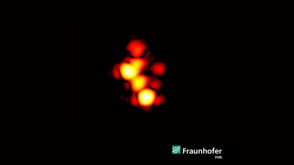 Image radar du satellite soviétique. // Source : Fraunhofer FHR (extrait du GIF)