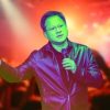 Jensen Huang Rockstar // Source : montage Numerama