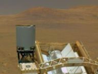 L'une des caméras de navigation de Perseverance a capturé les traces du rover provenant d'une zone appelée "Witch Hazel Hill", le 13 mai 2025 // Source : Nasa/JPL-Caltech