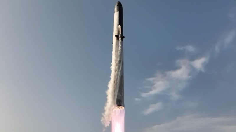 Les splendides photos du décollage du Starship, avant son explosion