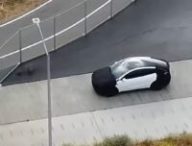 Un prototype de Tesla Model Y a été observé à la Gigafactory de Fremont // Source : Met God in Wilderness via YouTube