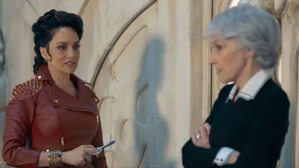 Les deux Rani, bi-régénérées, dans Doctor Who. // Source : BBC Les deux Rani, bi-régénérées, dans Doctor Who. // Source : BBC