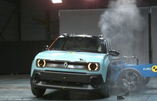 La Renault 4 E-Tech électrique a obtenu 4 étoiles au crash-test Euro NCAP 2025 // Source : Euro NCAP