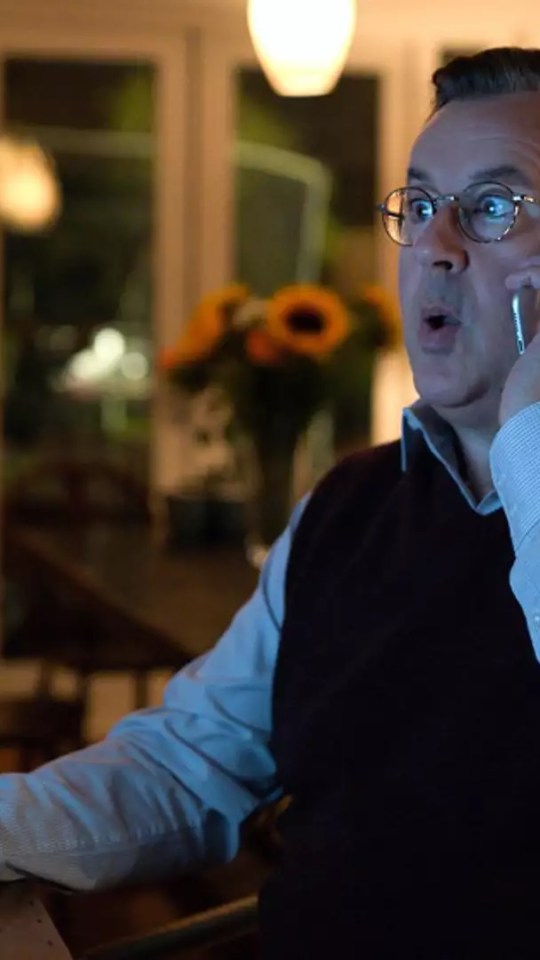 Un iPhone dans Ted Lasso // Source : Apple TV+