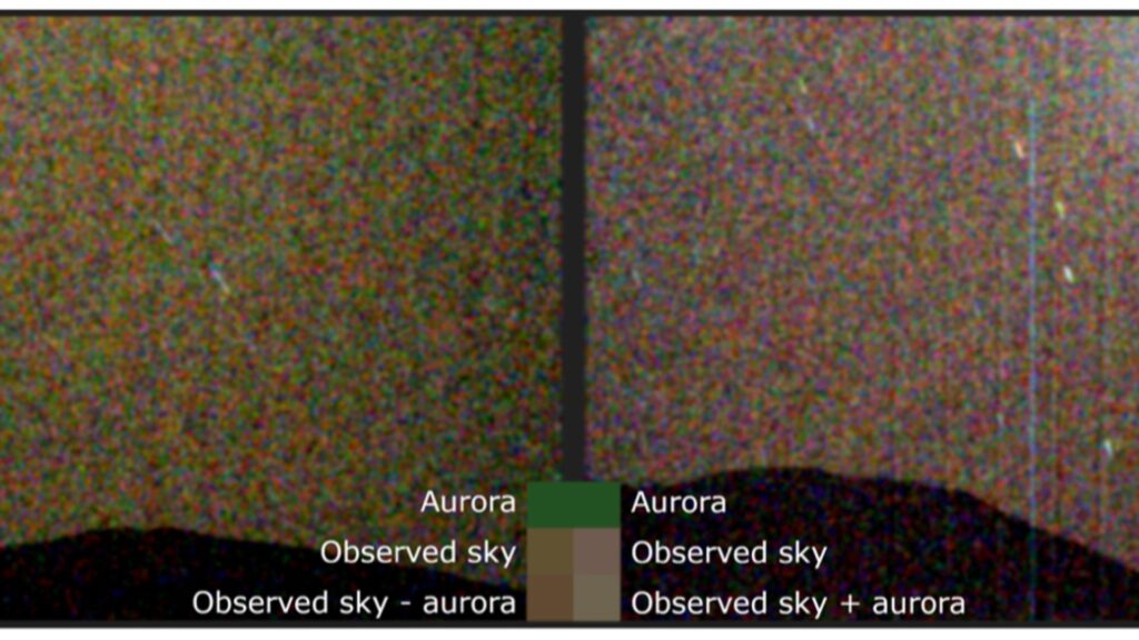 La première image en lumière visible d'une aurore verte sur Mars (à gauche). À droite, une image comparative du ciel nocturne de Mars, sans aurore, mais avec la lune martienne Deimos. // Source : NASA/JPL-Caltech/ASU/MSSS/SSI La première image en lumière visible d'une aurore verte sur Mars (à gauche). À droite, une image comparative du ciel nocturne de Mars, sans aurore, mais avec la lune martienne Deimos. // Source : NASA/JPL-Caltech/ASU/MSSS/SSI