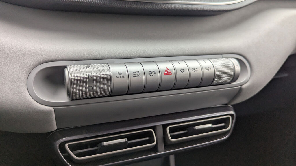 BYD Dolphin Surf // Source : Raphaelle Baut pour Numerama BYD Dolphin Surf // Source : Raphaelle Baut pour Numerama