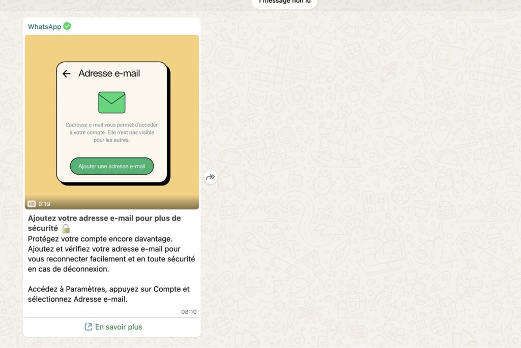 Le nouveau message envoyé par WhatsApp sur WhatsApp // Source : Numerama