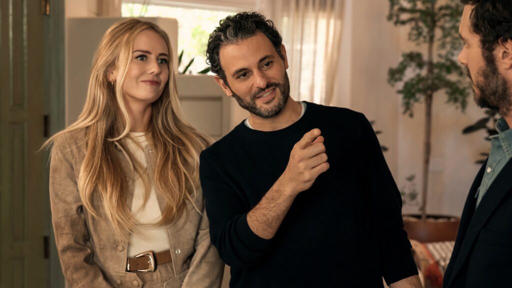 Justine Lupe (Morgan) et Arian Moayed (Andy) // Source : Netflix Justine Lupe (Morgan) et Arian Moayed (Andy) // Source : Netflix