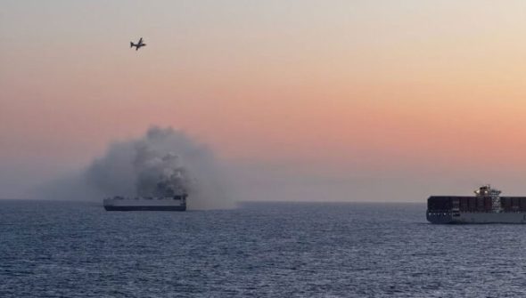 Cargo Morning Midas en feu  // Source : U.S. Coast Guard