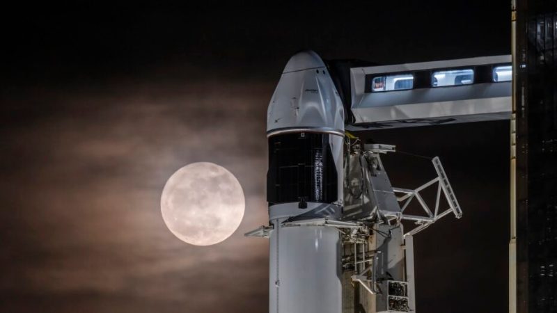 La fusée de SpaceX de ne peut toujours pas décoller, un autre problème est apparu