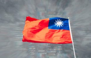 Cyberattaque massive sur Taïwan : « HoldingHands » menace la sécurité nationale // Source : Montage Numerama