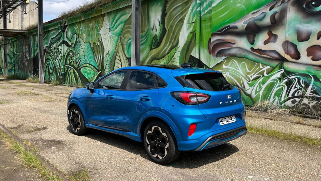 Le Ford Puma Gen-E à l'essai // Source : Robin San Vicente pour Numerama Le Ford Puma Gen-E à l'essai // Source : Robin San Vicente pour Numerama