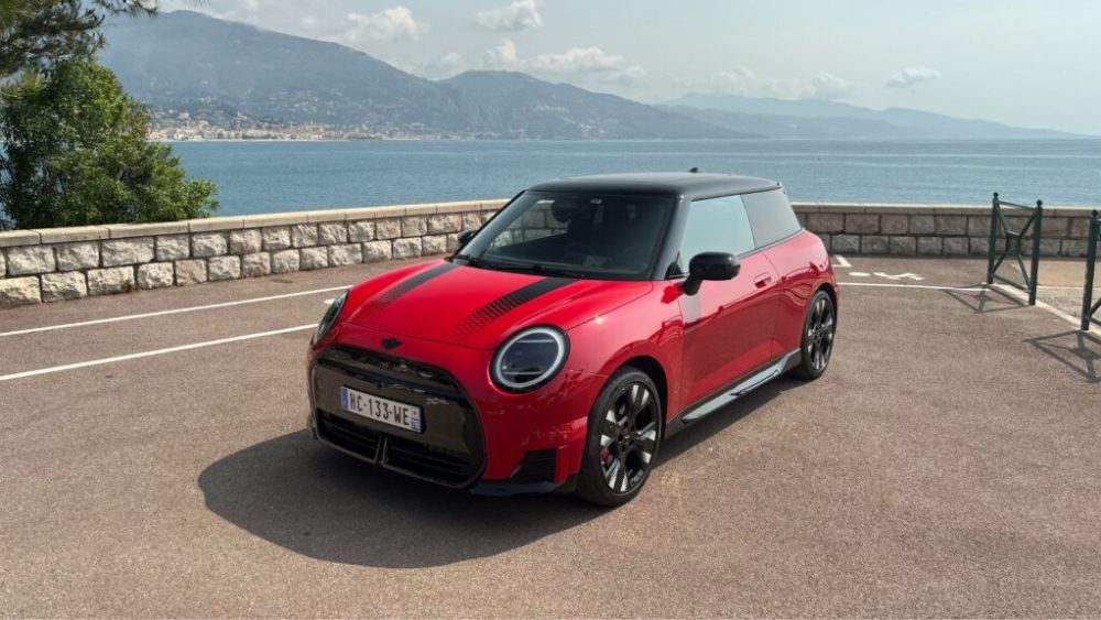 La Mini John Cooper Works E // Source : Robin San Vicente pour Numerama