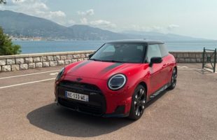 Essai de la Mini John Cooper Works E // Source : Robin San Vicente pour Numerama