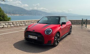 Essai de la Mini John Cooper Works E // Source : Robin San Vicente pour Numerama Essai de la Mini John Cooper Works E // Source : Robin San Vicente pour Numerama