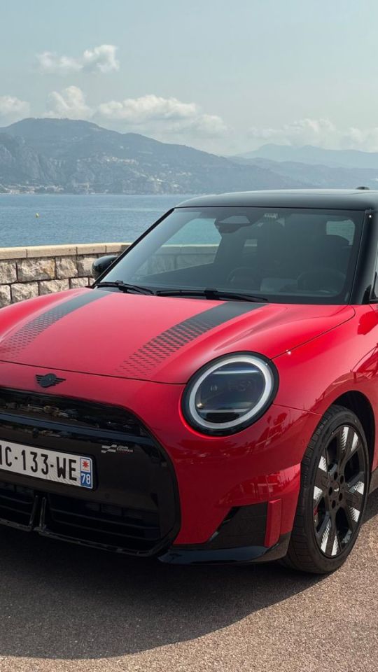 Essai de la Mini John Cooper Works E // Source : Robin San Vicente pour Numerama
