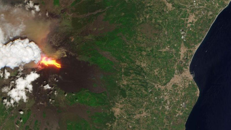 L’éruption du volcan Etna vue de l’espace : les images impressionnantes