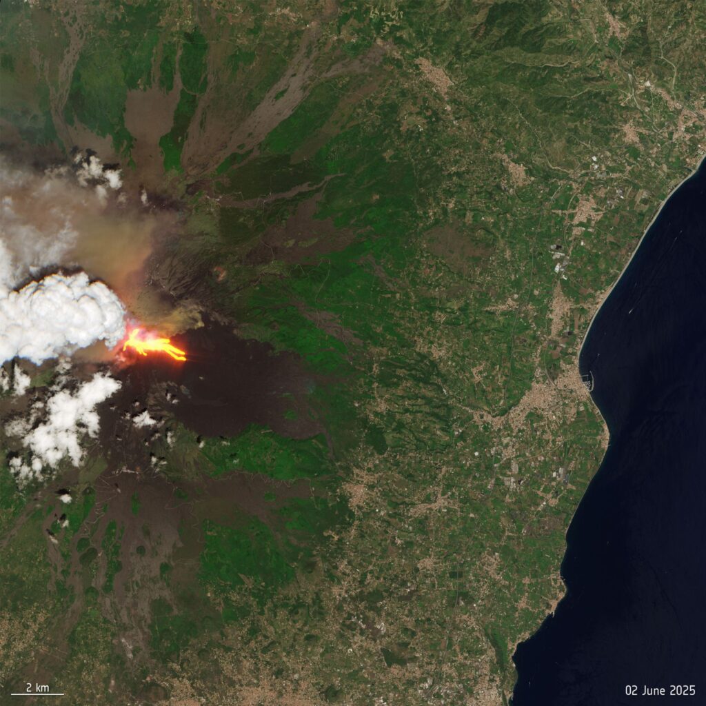 Éruption de l'Etna du 2 juin 2025. // Source : Copernicus Sentinel data (2025), ESA
