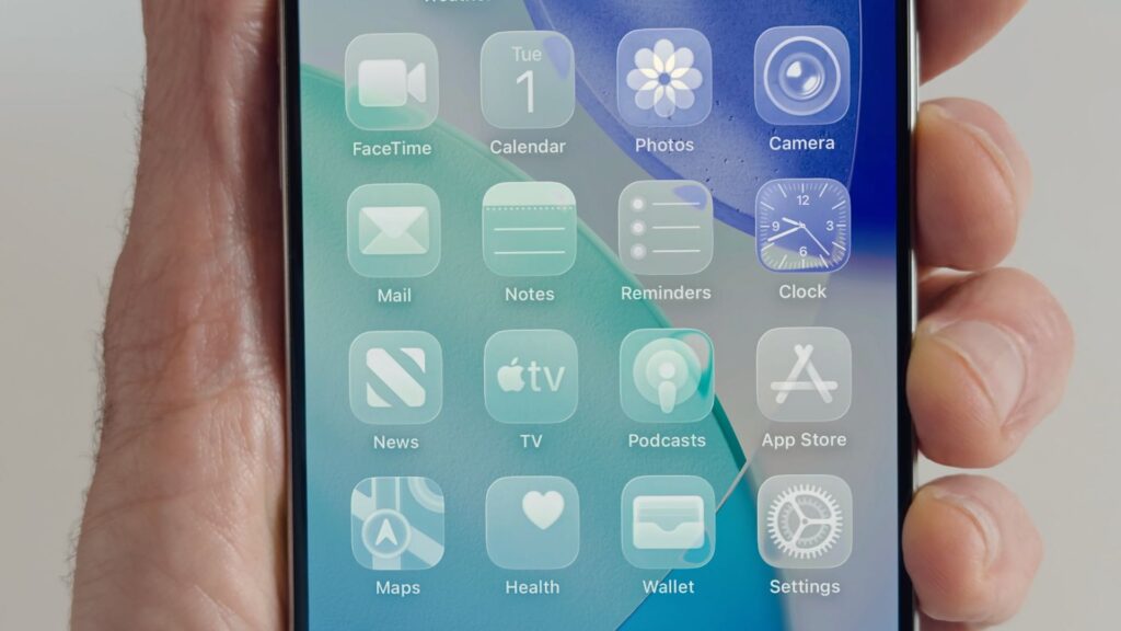 Le Liquid Glass d'iOS 26. // Source : Apple Le Liquid Glass d'iOS 26. // Source : Apple
