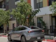 Le premier Tesla Model Y a s'être livré tout seul depuis l'usine // Source : Tesla via X