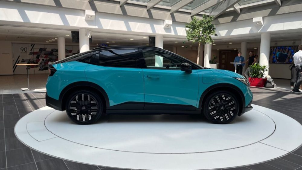 Découverte de la nouvelle Nissan Leaf // Source : Robin San Vicente pour Numerama Découverte de la nouvelle Nissan Leaf // Source : Robin San Vicente pour Numerama