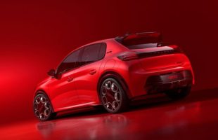 La nouvelle Peugeot E-208 GTi (2025) // Source : Peugeot
