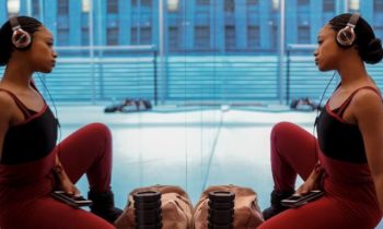 Pretty Little Things // Source : SOPHIE GIRAUD/NETFLIX Pretty Little Things // Source : SOPHIE GIRAUD/NETFLIX 4 series see after olympo