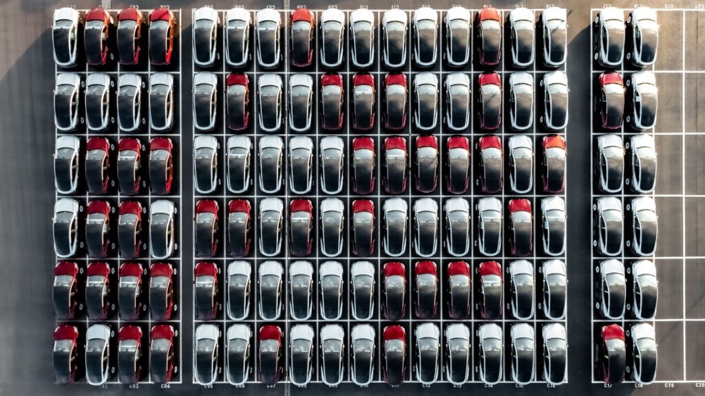 Qui contacter en cas de défaut à la livraison ? // Source : Tesla Qui contacter en cas de défaut à la livraison ? // Source : Tesla