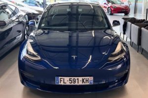 Une Tesla Model 3 d'occasion, ça vaut quoi ? // Source : Robin San Vicente pour Numerama