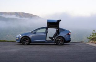 Le Tesla Model X « restylé » // Source : Tesla